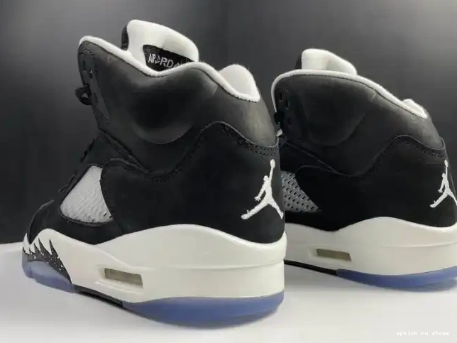Rep 5 OREO JORDAN CT4838-011 AIR 0613